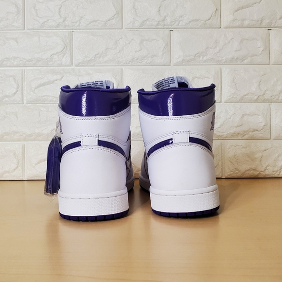 Nike Wmns Size 11.5 Air Jordan 1 Retro High OG Court Purple CD0461-151 - Picture 11 of 12